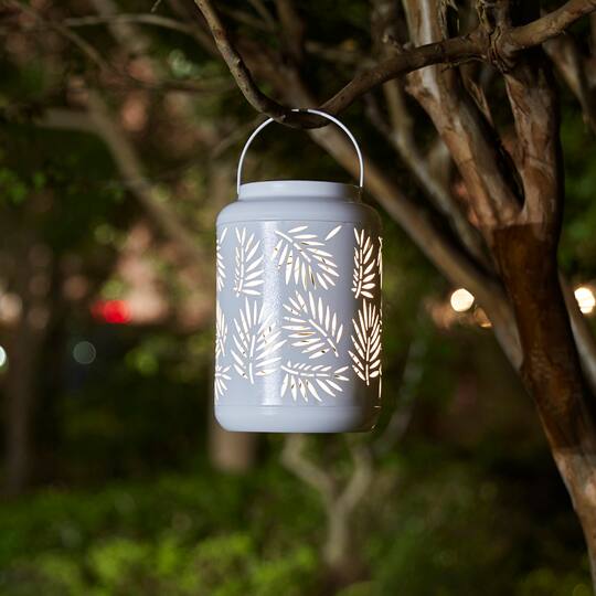 Glitzhome® 8.5" Leaf Cutout Solar Powered Hanging Lantern